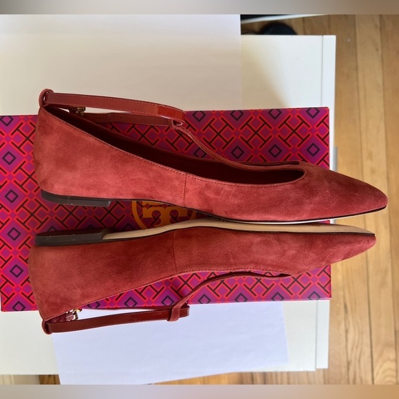 NWT Tory Burch Ashton Strap Sandals in size 8 - Picture 5 of 10